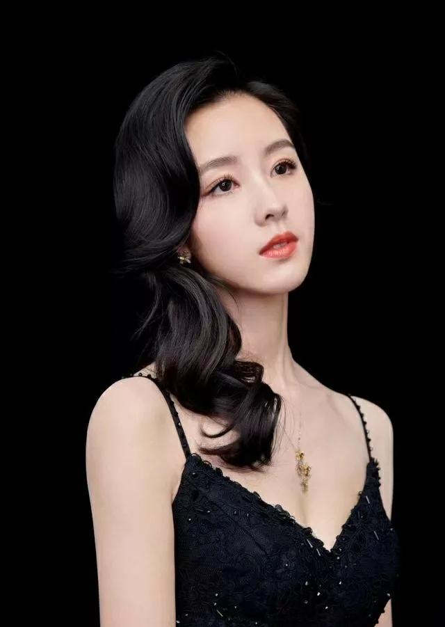 校花女神陈都灵清纯优雅唯美