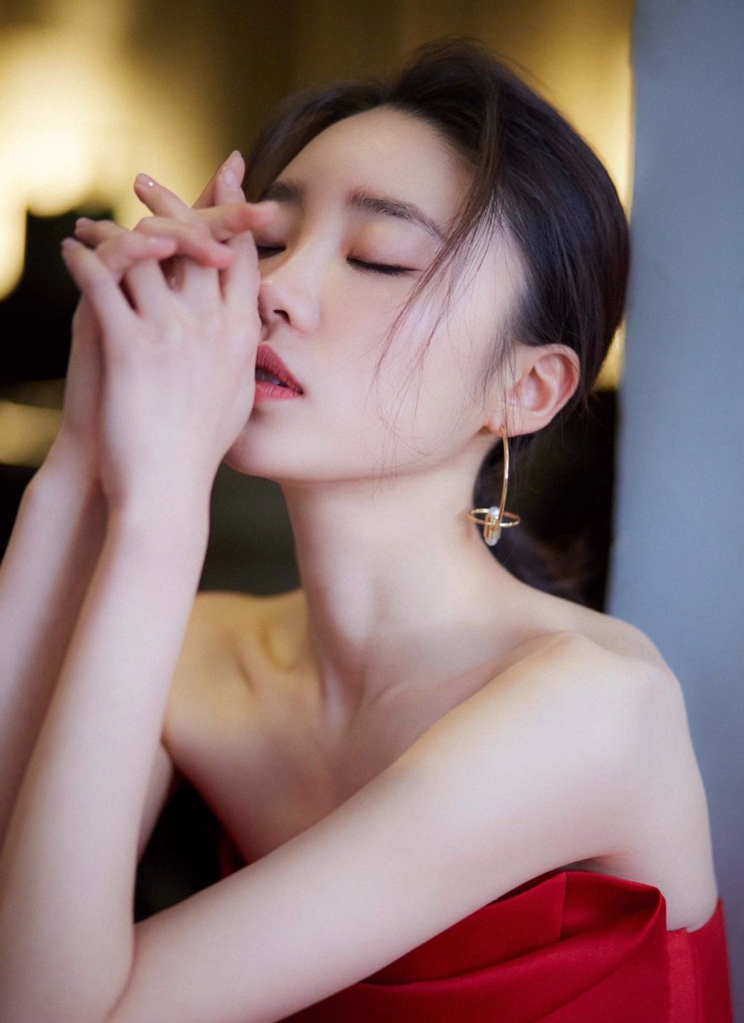 演员张月 继续启航