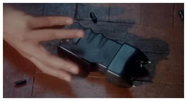 有钱就是任性，周杰伦花千万买车，排量惊人却只能看不能开上路