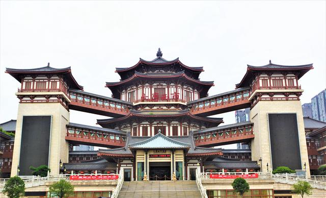 最新研究报告揭秘东莞桥头莲湖小巷子有什么特别之处 原标题：东莞桥头莲湖小巷子到底有什么特别之处