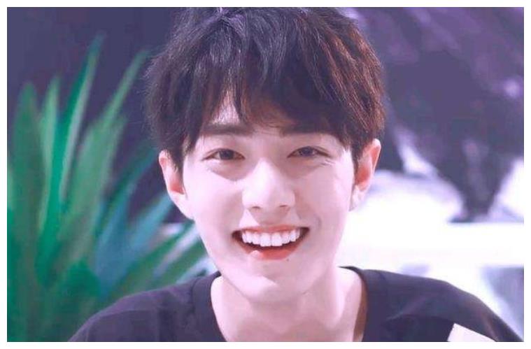 肖战粉丝近日被官媒表扬,肖战被黑已经很清楚,不存在洗白和翻盘