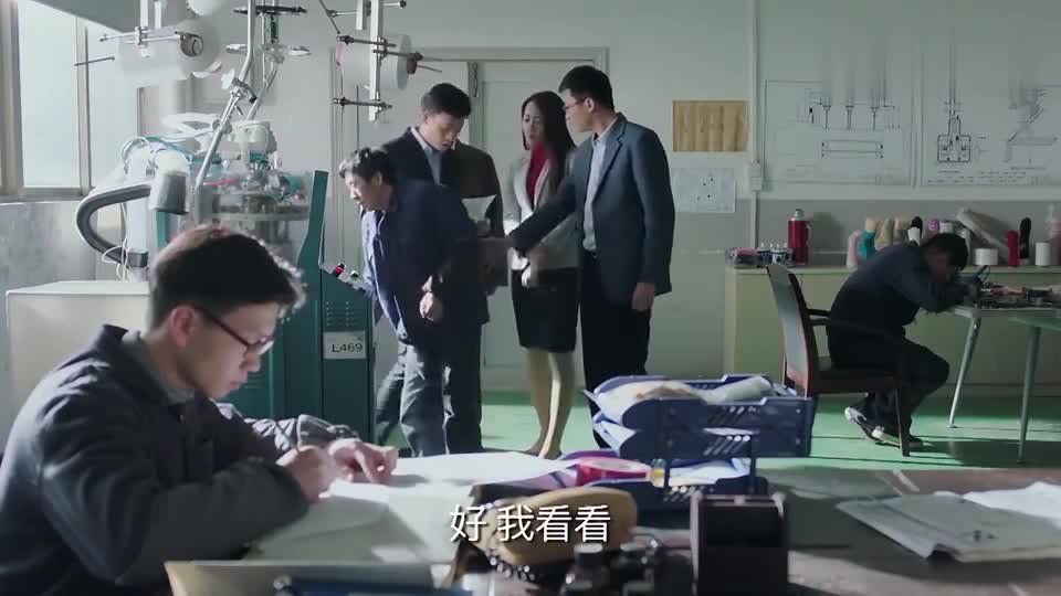 陈江河不忘恋人骆玉珠,特将袜子品牌定为玉珠牌,痴情