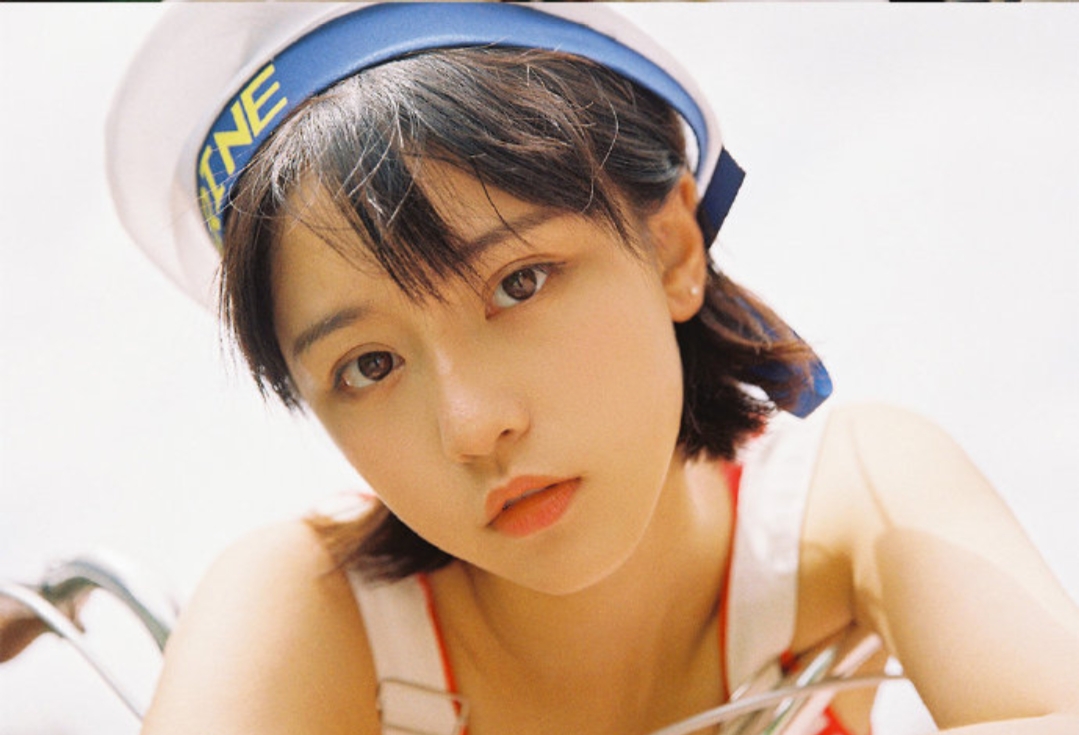 宅男女神成果日系风写真曝光元气甜美似精灵这颜值注定火