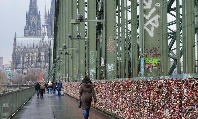 世界人均gdp排名表2_我国“超霸气”的城市:人均GDP全球第二,远超美国、日本