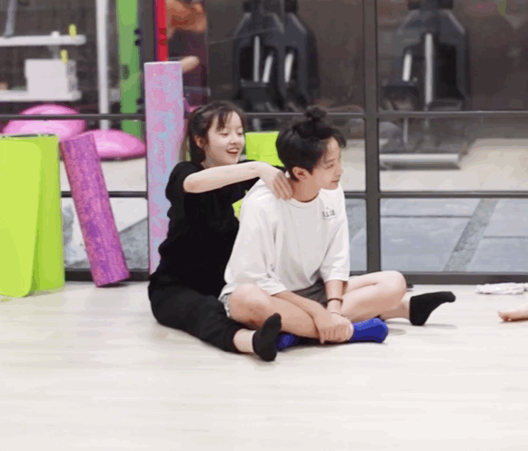 刘梦朱林雨关系这么好?嘉行怎么没想到把她们送去参加一个节目