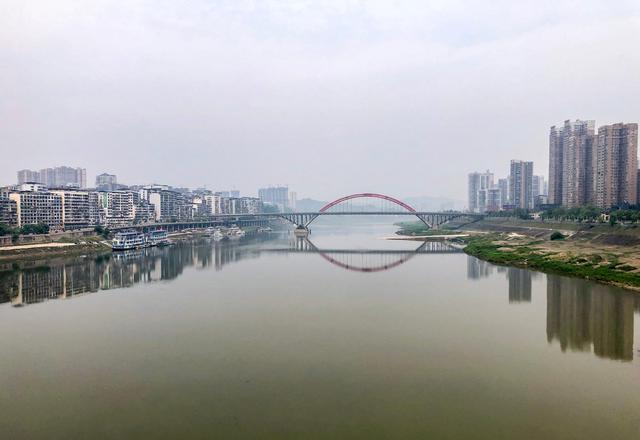 四川省人口数_建党百年数说四川⑤丨人口总量稳定增长,文盲率从39.96%下降到(2)