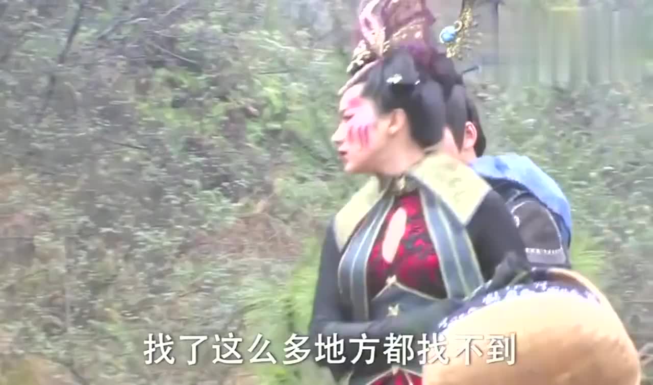 活佛济公萧风和追云刚挖到一颗灵珠马上就被陈亮拿走了