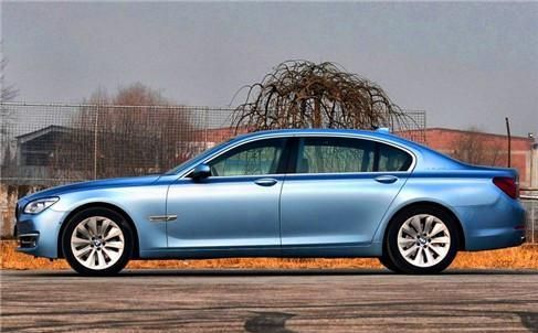 很有个性的汽车，时尚又不失辨识度，颜值霸气不输路虎