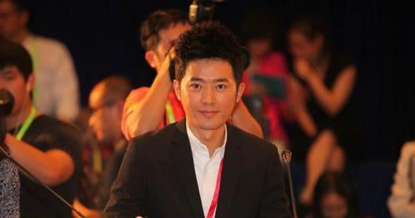任泉宠爱多年的妻子是谁?