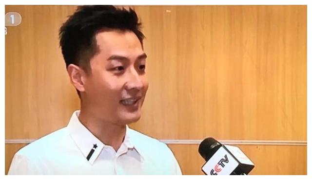 "暖心的大哥哥"主持人舒冬