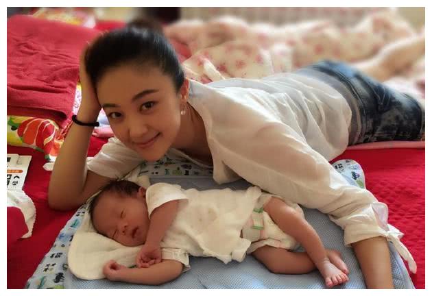 玖月奇迹罕露面,主唱王小玮二婚嫁给王小海,夫妻恩爱惹人羡