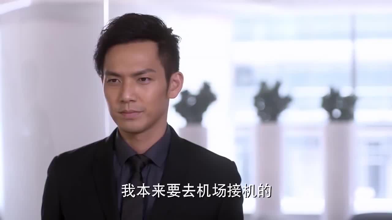 何以笙箫默美女律师故意提起赵默笙何以玫脸都气绿了