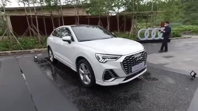 2021款全新奥迪Q3抢先实拍，了解完外观内饰，太惊艳了