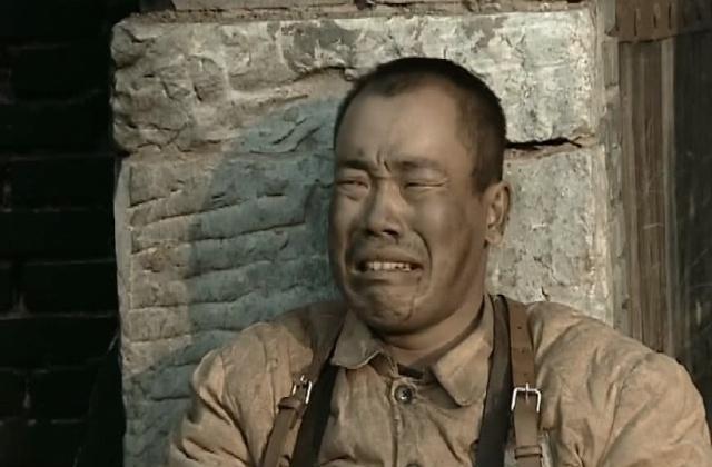 亮剑:王有胜看守战利品时,谁注意到了弹幕?还真是个人才
