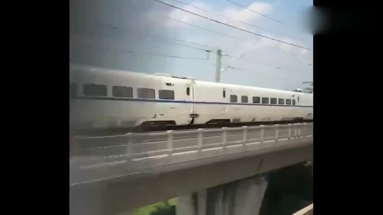 复兴号和和谐号飙车谁更快
