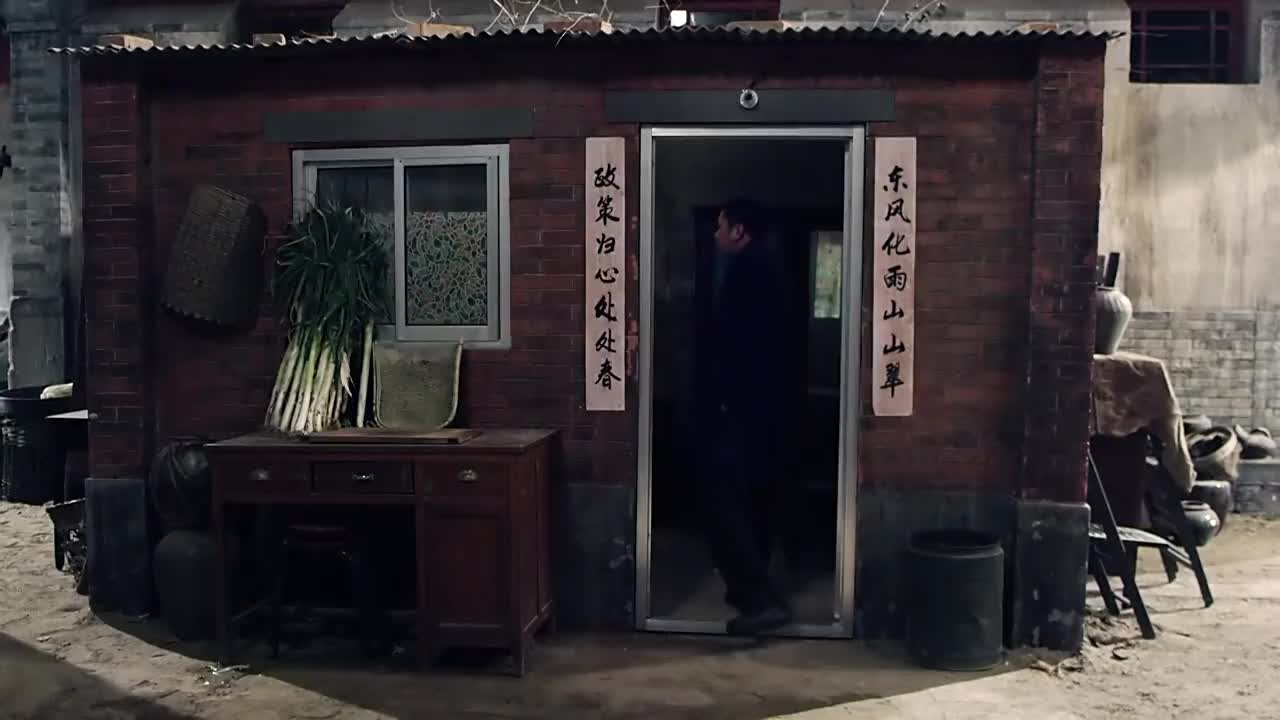 情满四合院:二大爷夫妇病倒,三兄弟都不愿意出钱,真是没良心