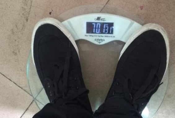 173cm左右的男性,体重控制在这个范围刚刚好,你超重了