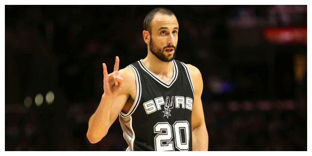 nba球星的招牌动作:乔丹科比美如画后仰跳投,而扣篮是他的招牌