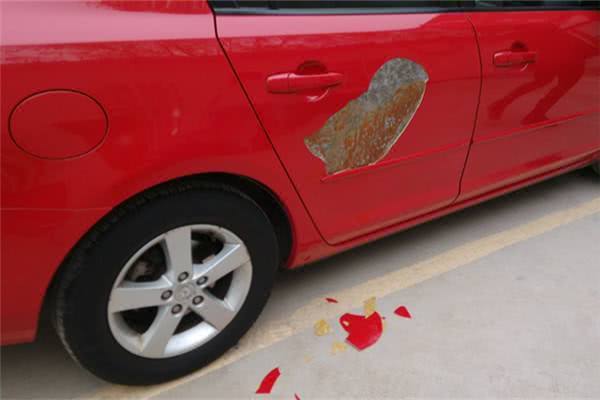 关注汽车保养死角，这三个位置极易生锈，还都很重要