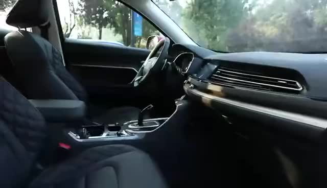 全新哈弗H6铂金版舒适安全空间大其他车型靠边站