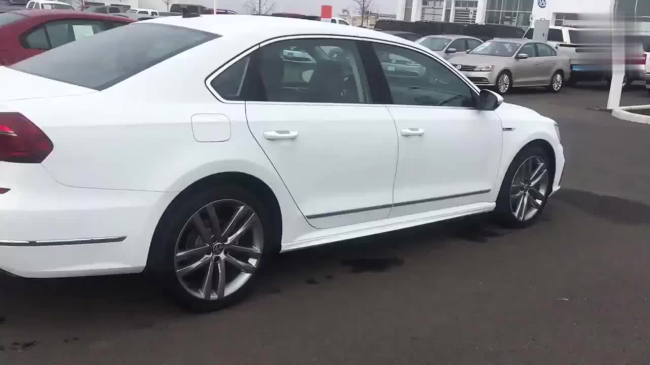 实拍大众帕萨特RLine