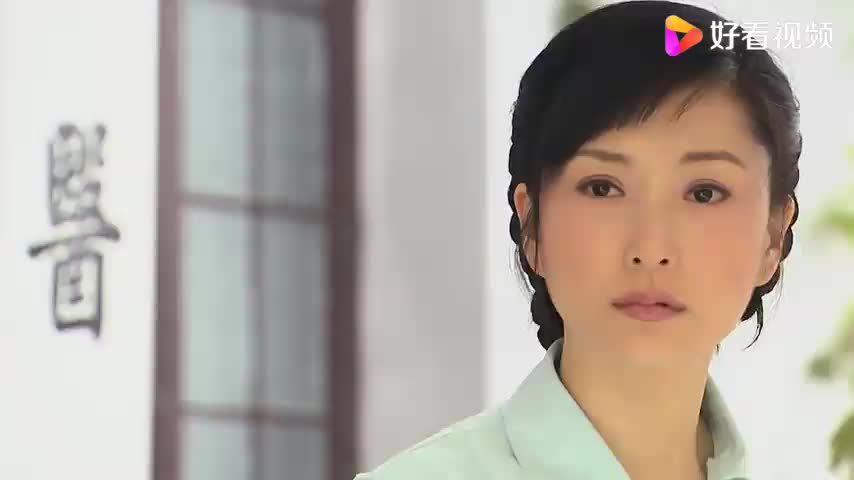 娘妻耀宗开小车送正扬和秋菊回家正扬开心坏了