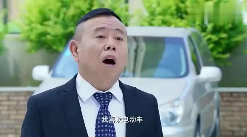 福星盈门:潘长江来到公司,表情凝重,像是想起了什么