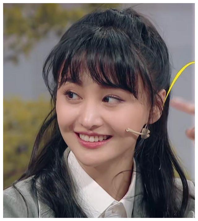 王牌忘记给郑爽开美颜看清她的真实颜值后粉丝难以相信