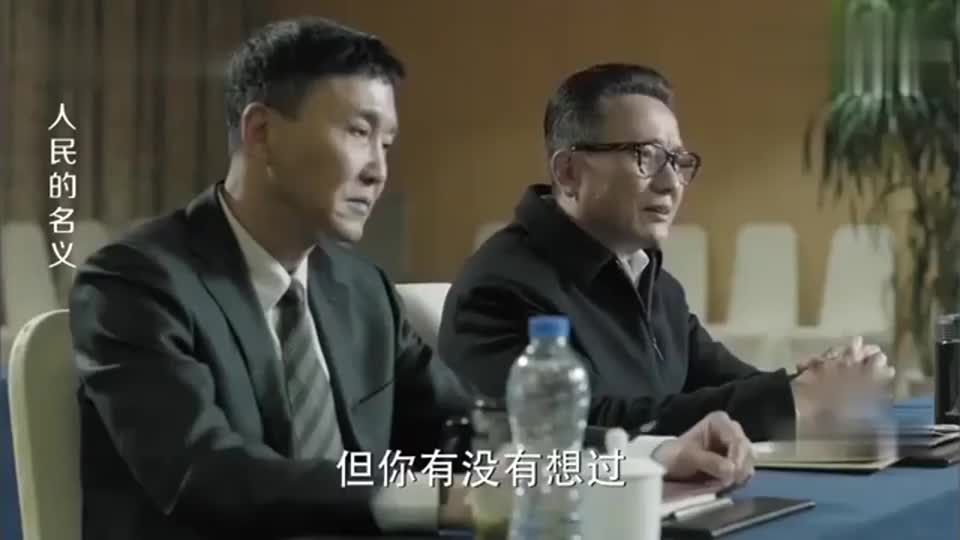 恶搞哭坟视频,恶搞哭坟视频大全
