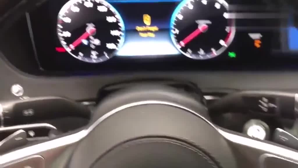 2020款奔驰S450实拍，车门打开氛围灯亮起