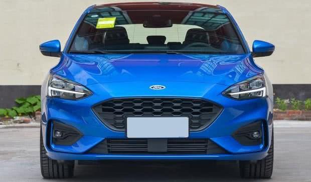 12w就配8AT+三套动力，颜值比思域更运动，唯独的缺点就是三缸