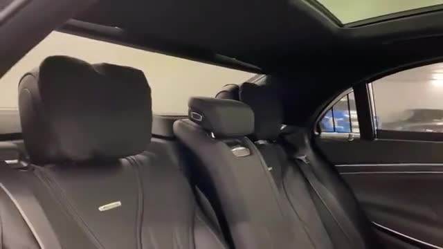 2020款 奔驰 S63 AMG 4Matic，后排空间实拍欣赏