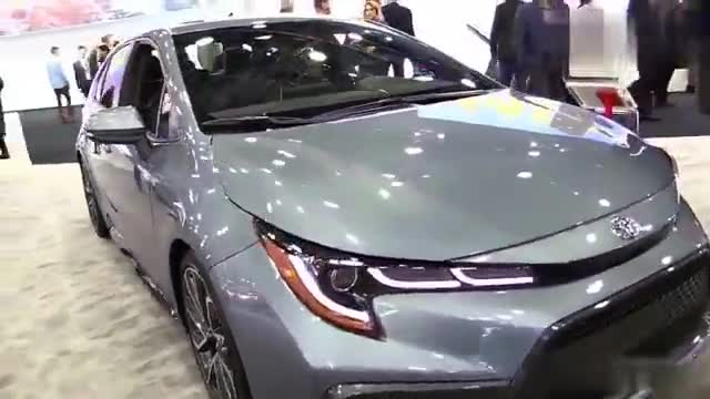 2020款全新丰田卡罗拉，公认的合资好车，激进动感旅行车