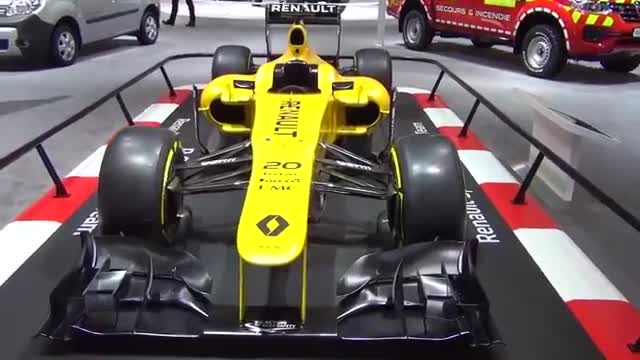 车展实拍雷诺方程式，这车平时只有在赛道上才能看到