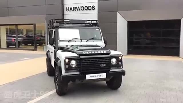 经典粗犷 硬派越野车，内外实拍路虎卫士90