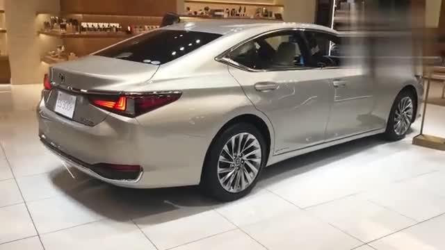 雷克萨斯ES300h日本车展实拍，外观