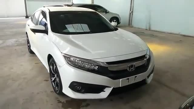 实拍白色本田思域素车，不得不说