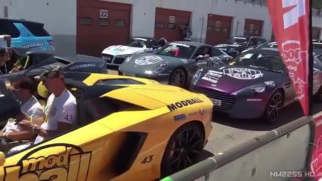 轮毂轮胎展示，各种超跑性能车排