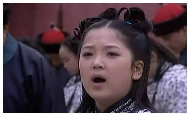 演过少年苏麻喇姑的她成喜剧演员,曹骏也曾是家喻户晓