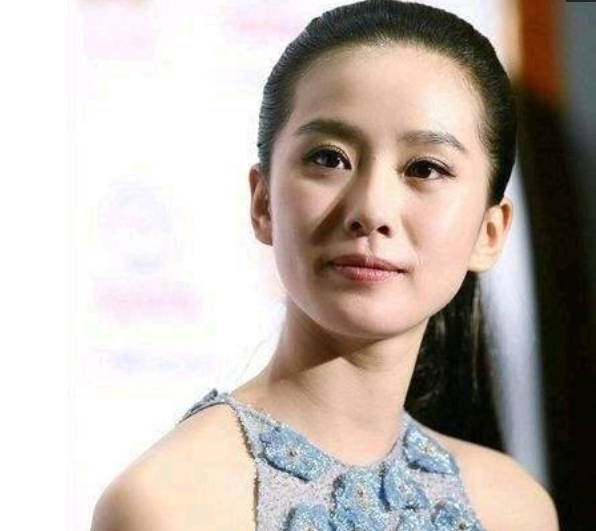 敢露额头的女明星都是美女?还真不一定