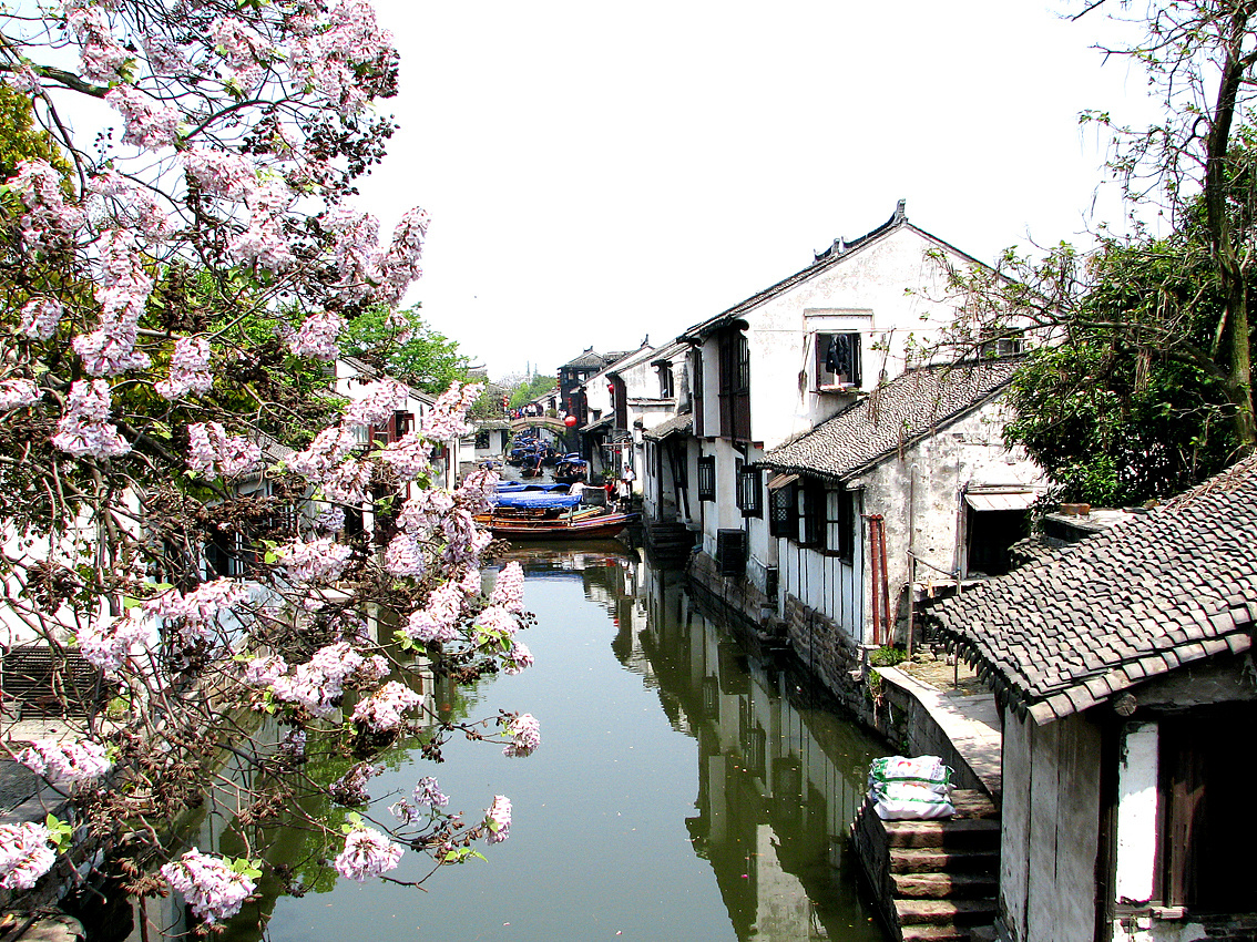 江南最受欢迎的古镇,一起感受小桥流水的美景