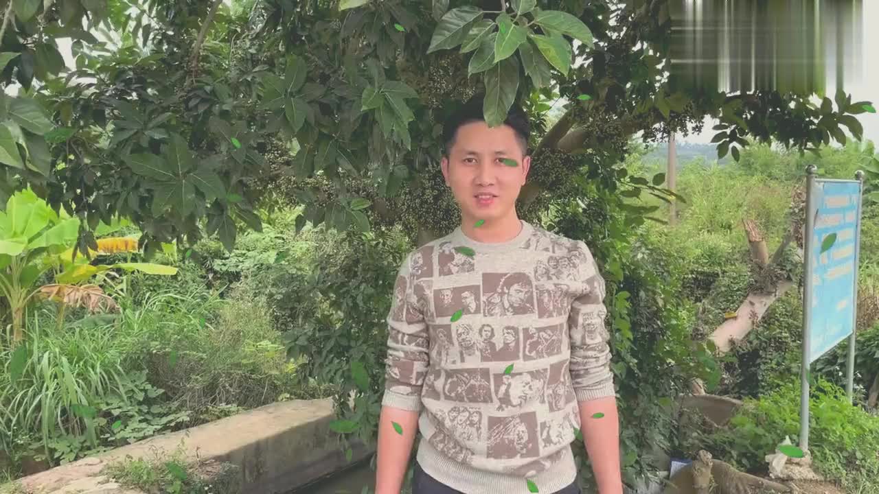 龙隆见到壮乡小莫两人就像兄弟一样,他豪爽大方,非常接地气