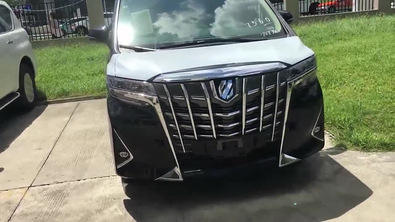 2019款丰田埃尔法实拍！