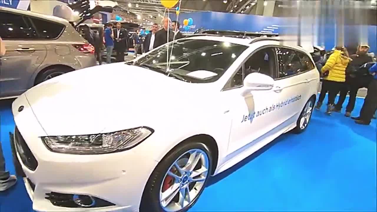 实拍福特蒙迪欧旅行版，超大行李箱，不要太喜欢