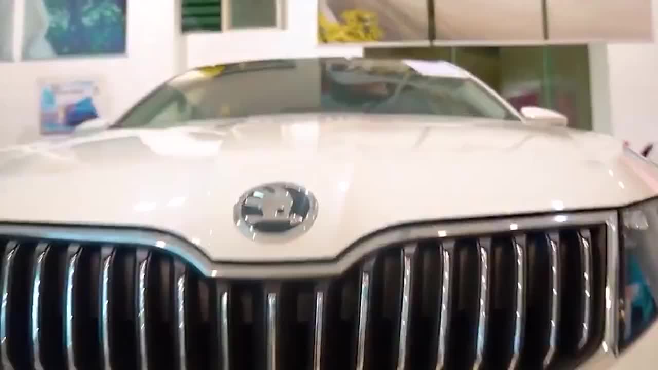 比辉昂还有范全新斯柯达明锐霸气登场内饰终于不再有大众影子