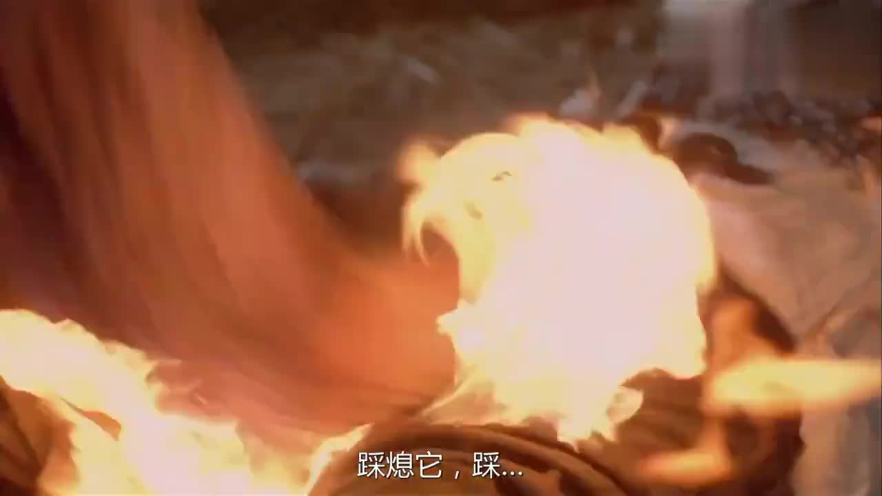 大话西游至尊宝裤裆着火二当家对着那一通乱踩看着都疼啊