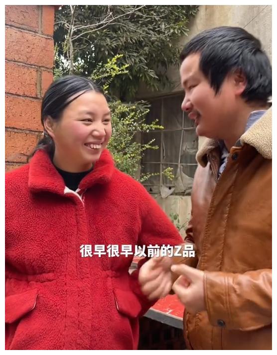 牛爱芳新动态,因养胎停更,晒大孕肚预产期将近,声