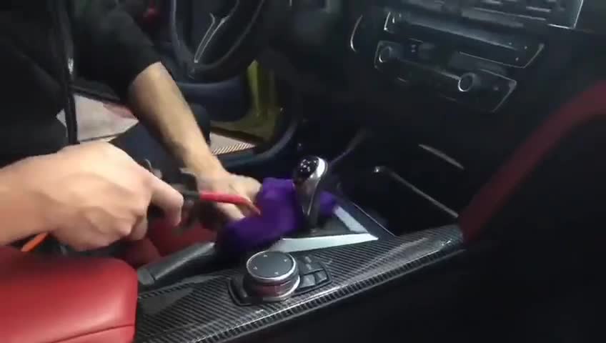 内饰精致清洁养护