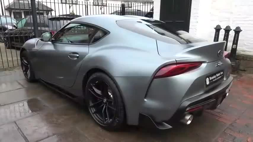 高清实拍丰田SupraA90，这外观太帅气了！