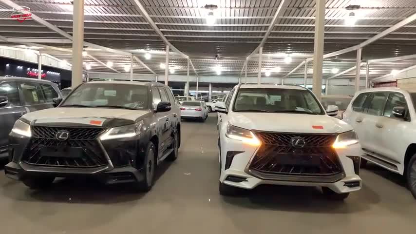 2020款雷克萨斯LX570入库实拍